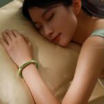 Best Joyroom Anti-Mosquito Aromatherapy Essential Oil Diffuser Bracelet - Image 2