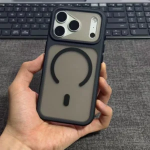 Phantom Triangle MagSafe Carbon Case